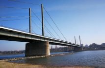 Wendepunkt: Die Theodor-Heuss-Brücke in Düsseldorf